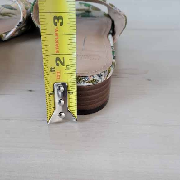 Chelsea Girl Slides/Mules/Sandals Floral/ Tropical pattern embroidered - Size 7 - Picture 5 of 8